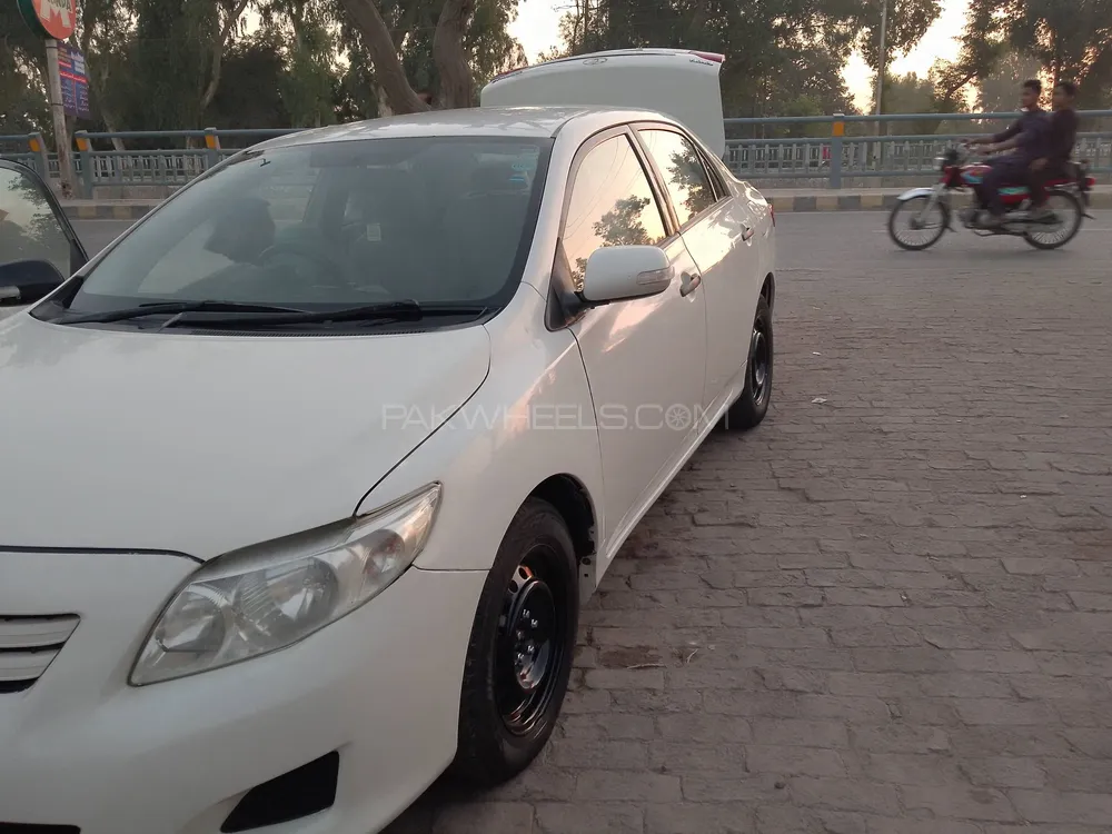Toyota Corolla 2010 for Sale in Kashmore Image-1