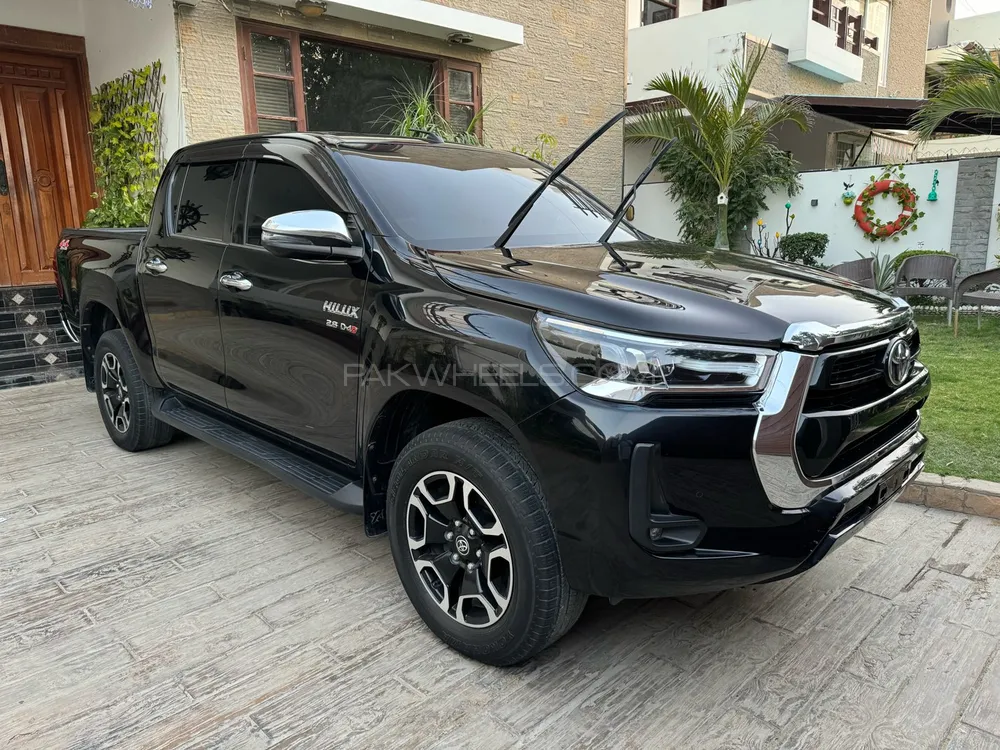 Toyota Hilux 2022 for Sale in Karachi Image-1