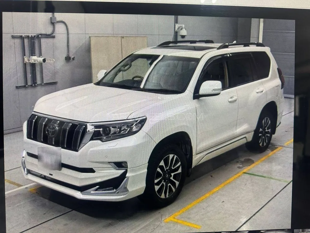 Toyota Prado 2021 for Sale in Peshawar Image-1