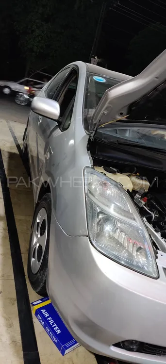 Toyota Prius 2007 for Sale in Lahore Image-1