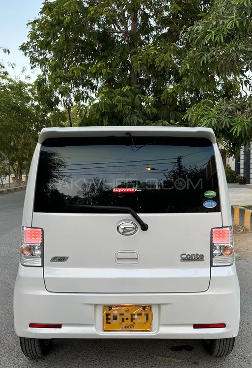 Daihatsu Move Conte 2014 for Sale in Karachi Image-1