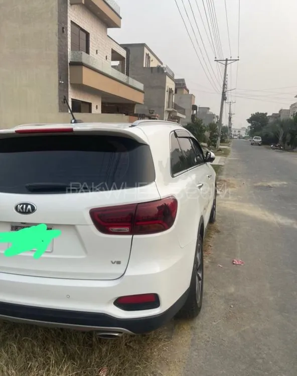 KIA Sorento 2022 for Sale in Lahore KIA Sorento 2022 for Sale in Lahore Image-2
