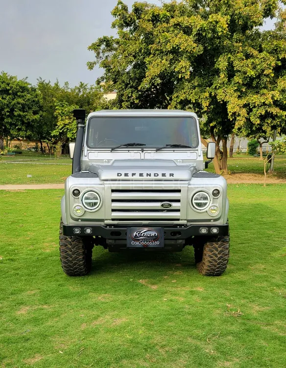 لینڈ روور ڈیفنڈر 2006 for Sale in اسلام آباد Image-1