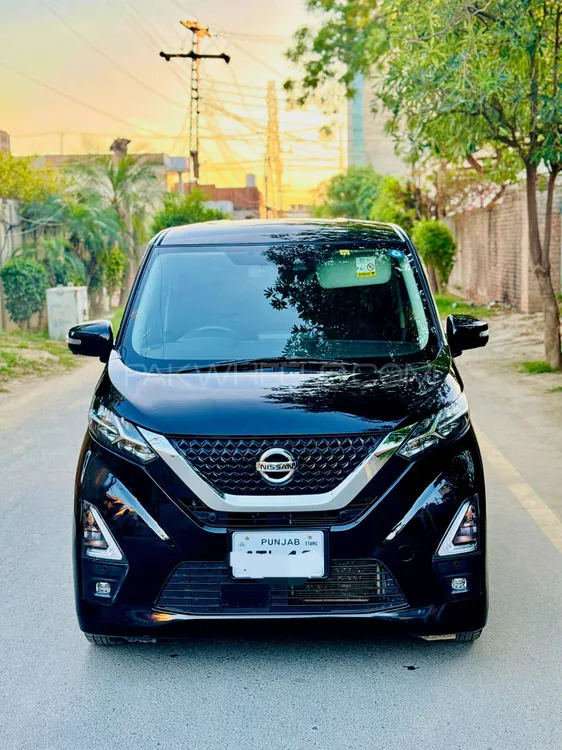 Nissan Dayz 2021 for Sale in Faisalabad Image-1
