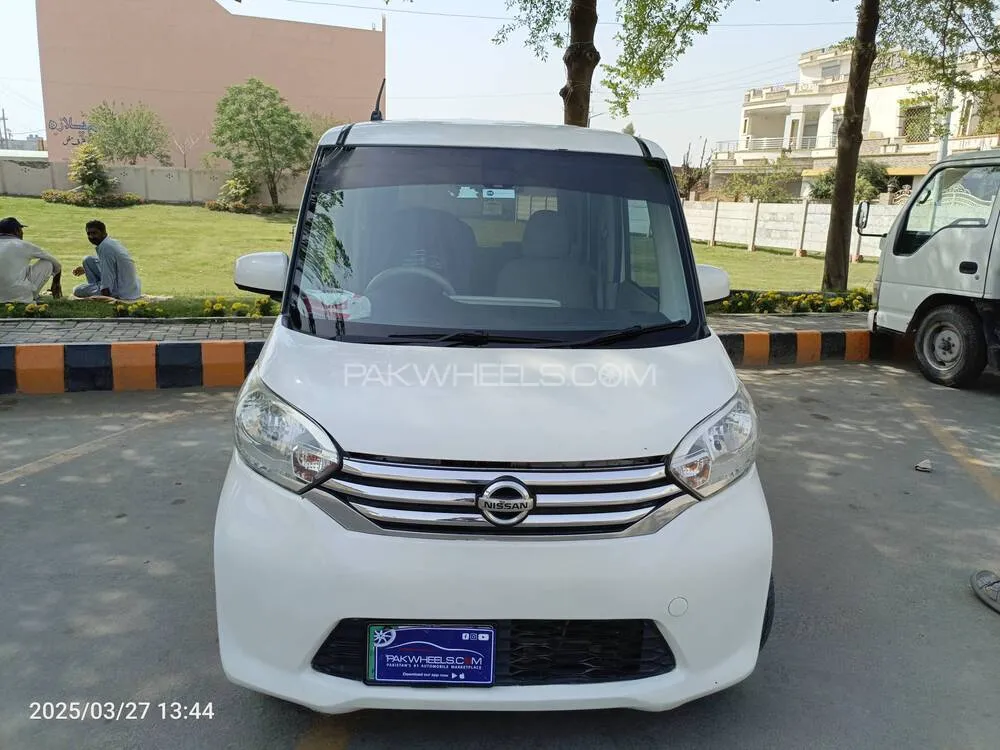 Nissan Roox 2015 for Sale in Gujranwala Image-1