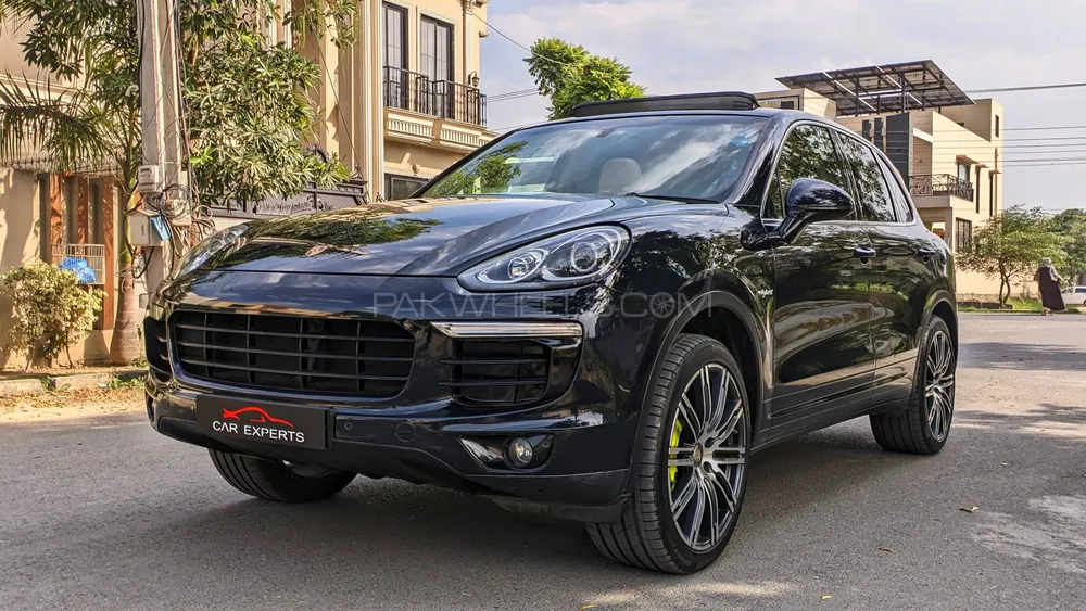 Porsche Cayenne 2015 for Sale in Lahore Image-1