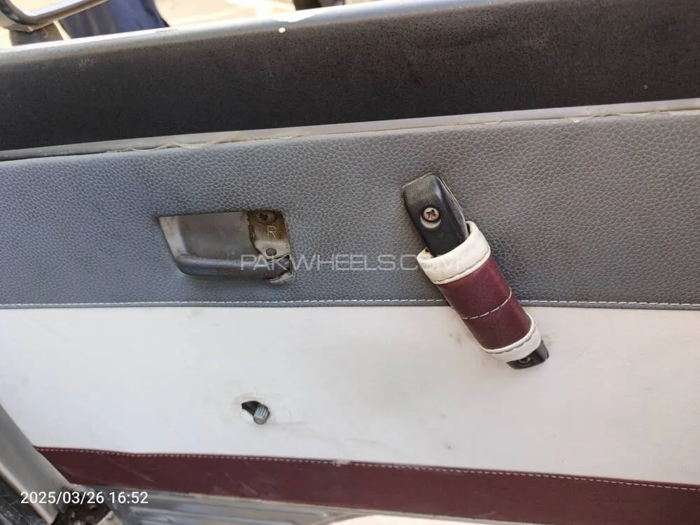 Suzuki Bolan 2011 for Sale in Karachi Suzuki Bolan 2011 for Sale in Karachi Image-12