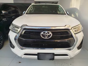 Toyota Hilux Revo V Automatic 2.8 2021 for Sale