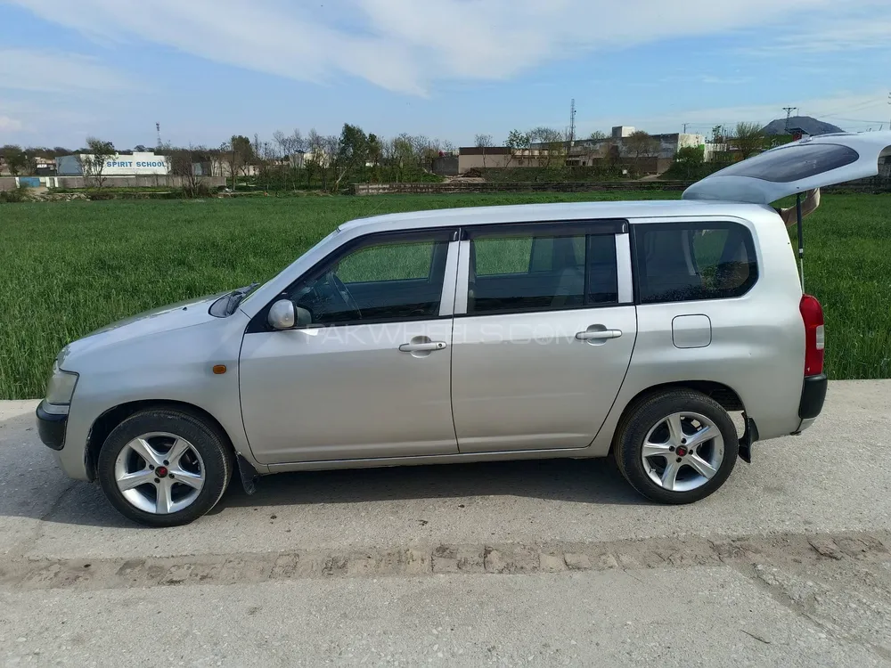 Toyota Probox 2004 for Sale in Swabi Image-1