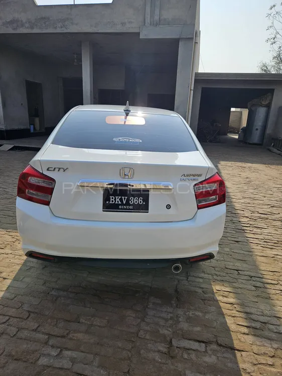 Honda City 2017 for Sale in Hasilpur Honda City 2017 for Sale in Hasilpur Image-3