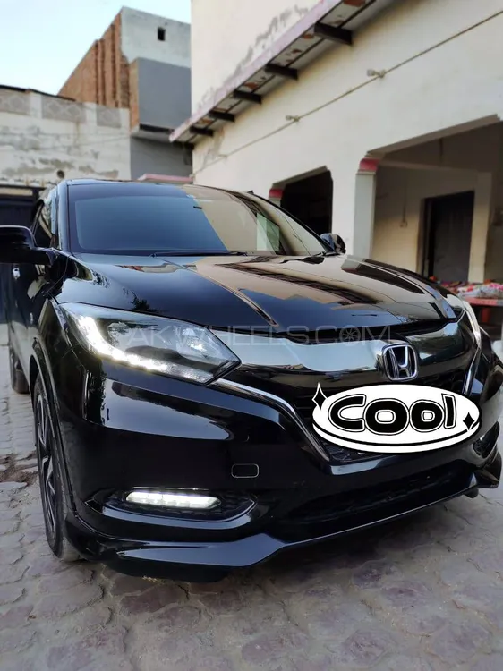 Honda Vezel 2016 for Sale in Sadiqabad Image-1