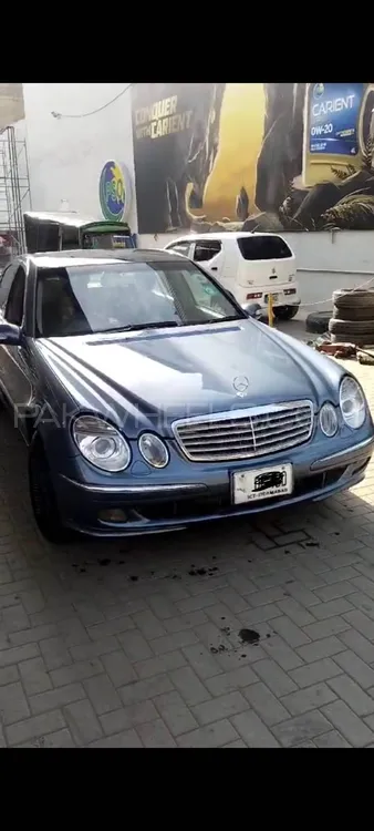 Mercedes Benz E Class 2004 for Sale in Peshawar Mercedes Benz E Class 2004 for Sale in Peshawar Image-2