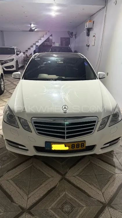 Mercedes Benz E Class 2013 for Sale in Hyderabad Image-1