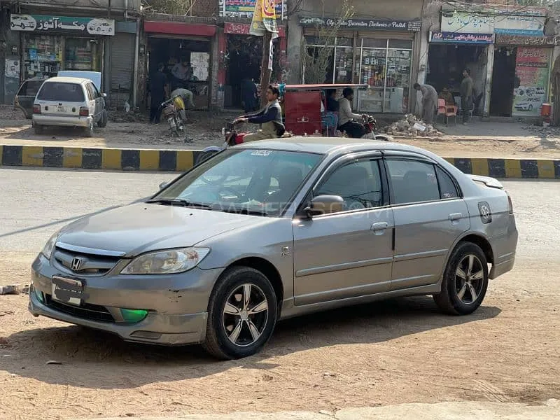 Honda Civic 2005 for Sale in Burewala Image-1