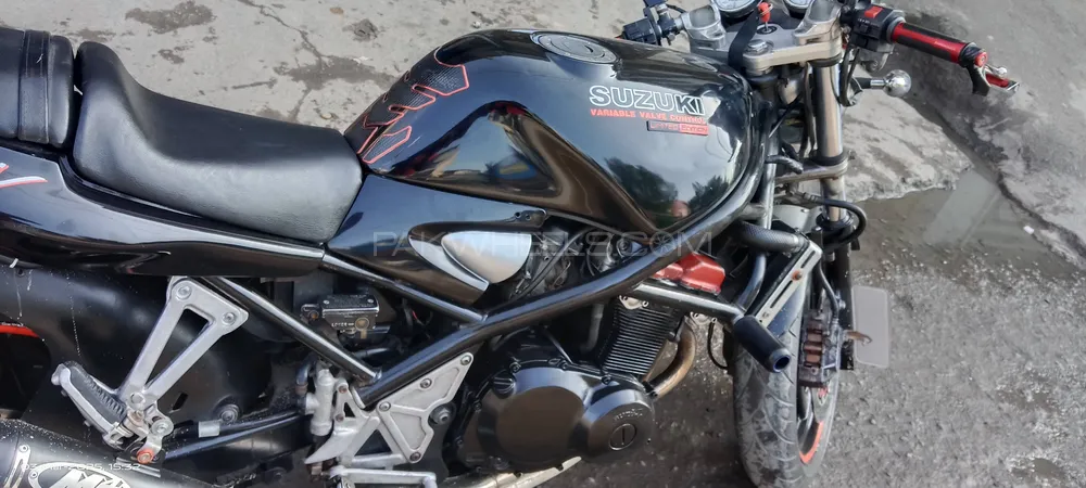 Suzuki Bandit 400VC 1997 for Sale Image-1