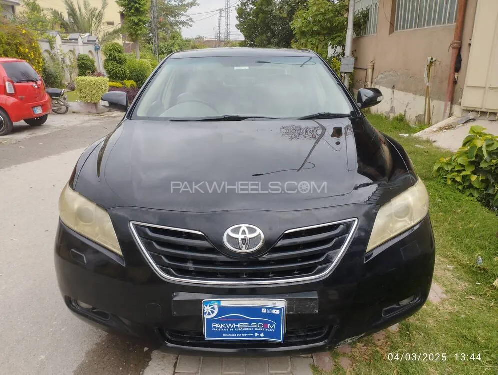 Toyota Camry 2006 for Sale in Peshawar Image-1