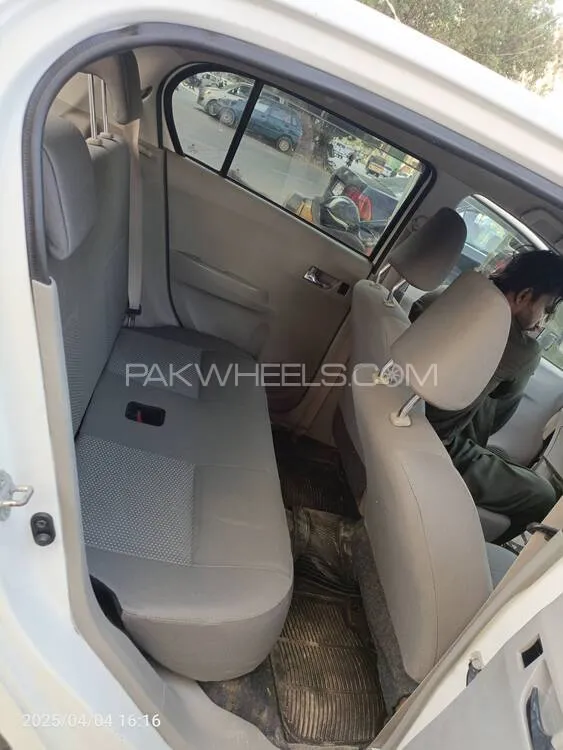 ڈائیہاتسو میرا 2015 for Sale in کراچی ڈائیہاتسو میرا 2015 for Sale in کراچی Image-11