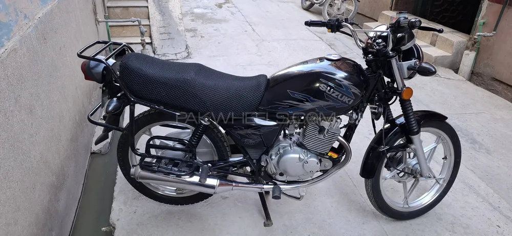 Suzuki GS 150 SE 2022 for Sale Suzuki GS 150 SE 2022 for Sale Image-8