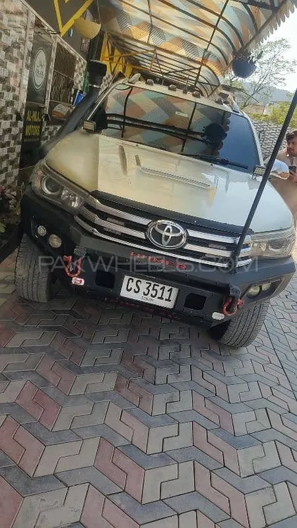Toyota Hilux 2005 for Sale in Abbottabad Image-1