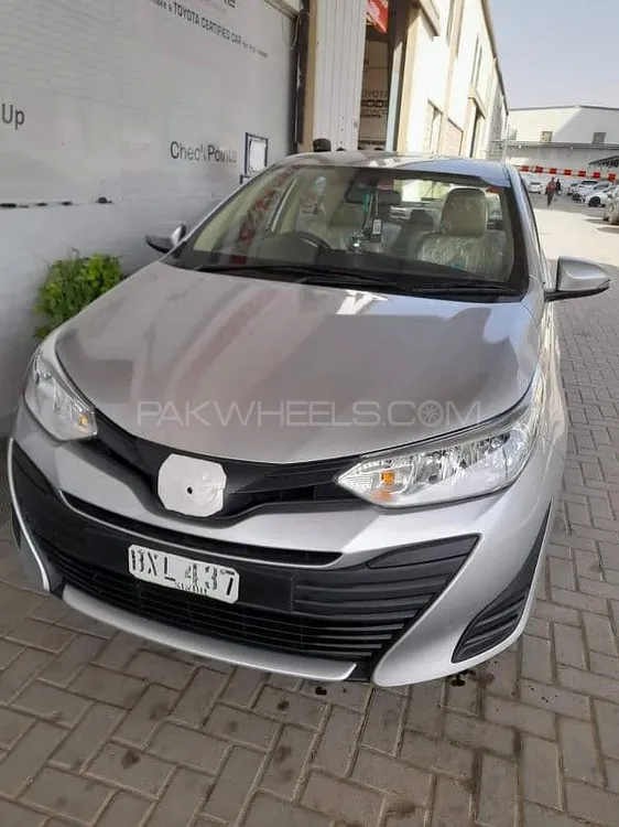 Toyota Yaris Sedan 2022 for Sale in Faisalabad Image-1