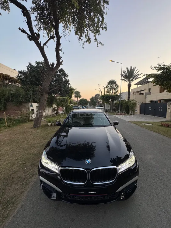 BMW 7 Series 2017 for Sale in Lahore Image-1