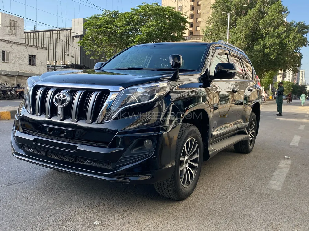 Toyota Prado 2010 for Sale in Karachi Image-1