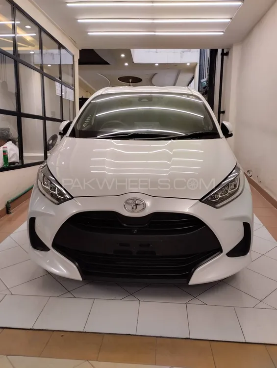 Toyota Yaris Hatchback 2022 for Sale in Lahore Image-1