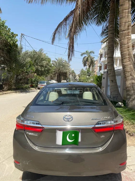 Toyota Corolla 2018 for Sale in Karachi Image-1