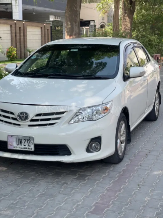 Toyota Corolla 2012 for Sale in Faisalabad Image-1