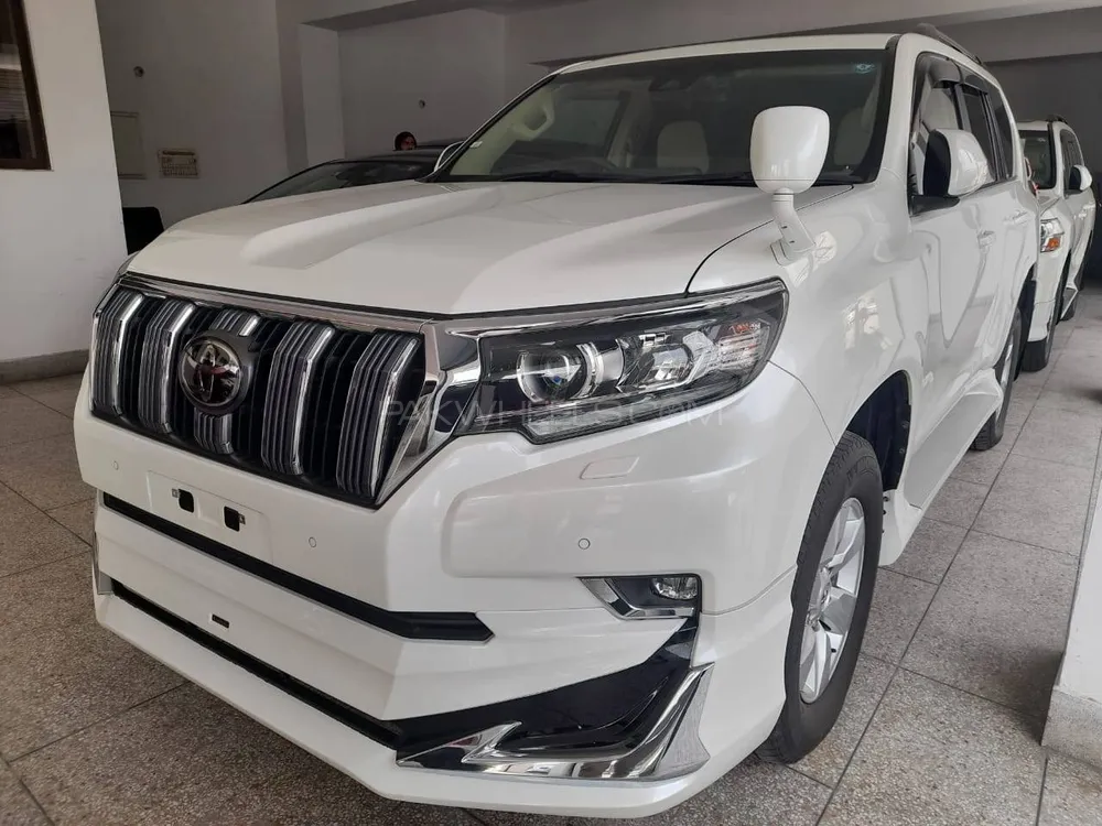 Toyota Prado 2019 for Sale in Lahore Image-1