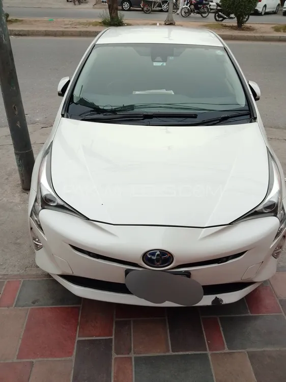 Toyota Prius 2016 for Sale in Rawalpindi Image-1