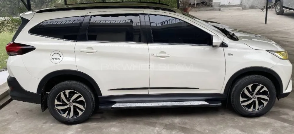 Toyota Rush 2018 for Sale in Faisalabad Image-1