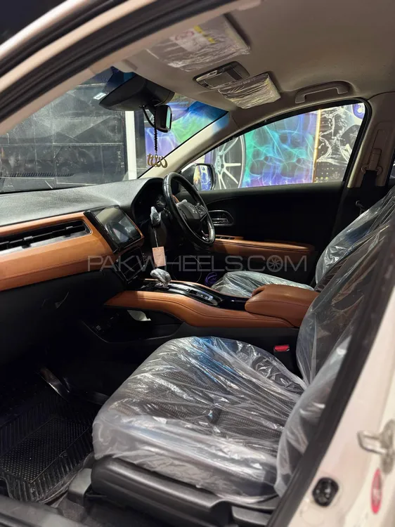 ہونڈا ویزِل 2015 for Sale in کراچی ہونڈا ویزِل 2015 for Sale in کراچی Image-7