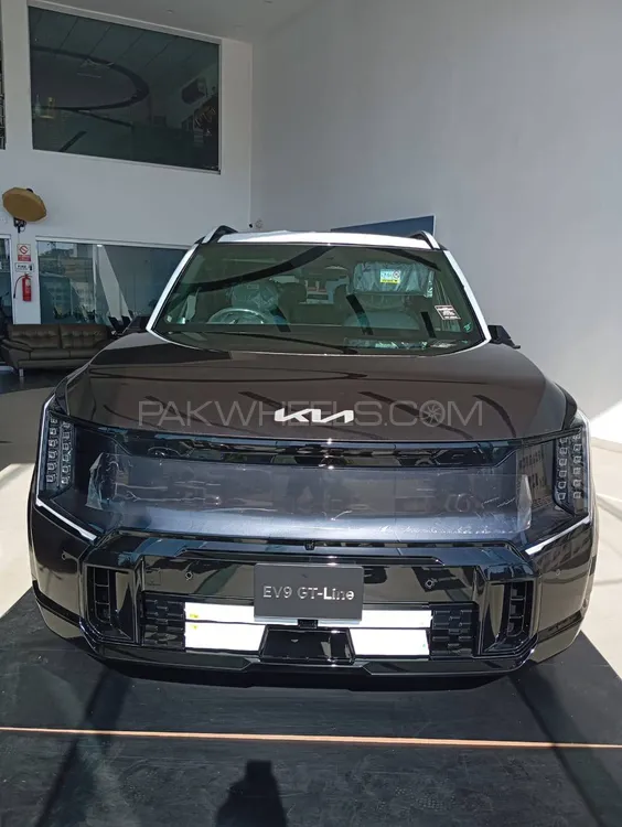 KIA EV9 2025 for Sale in Sialkot Image-1