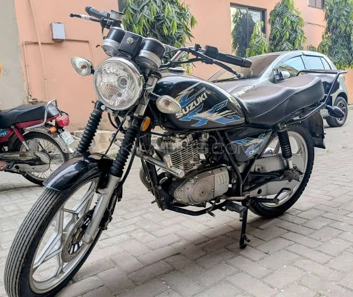 سوزوکی GS 150 SE 2017 for Sale سوزوکی GS 150 SE 2017 for Sale Image-3