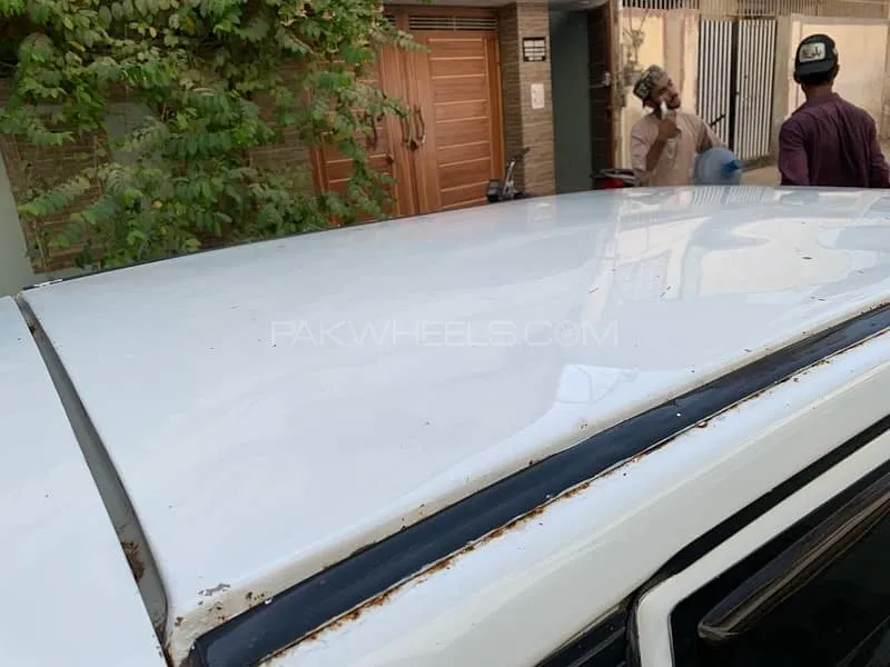 Suzuki Mehran 2011 for Sale in Karachi Image-1
