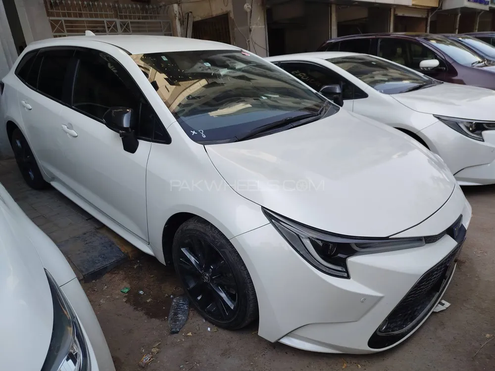Toyota Corolla Touring 2020 for Sale in Karachi Image-1