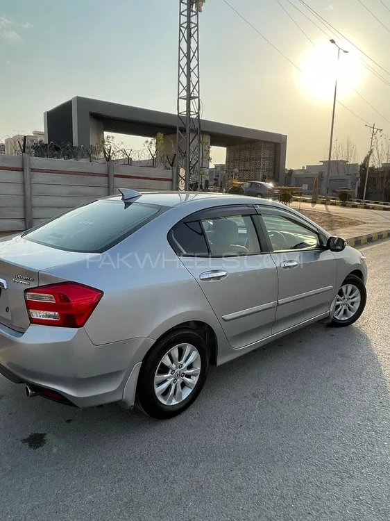 Honda City 2017 for Sale in Islamabad Image-1