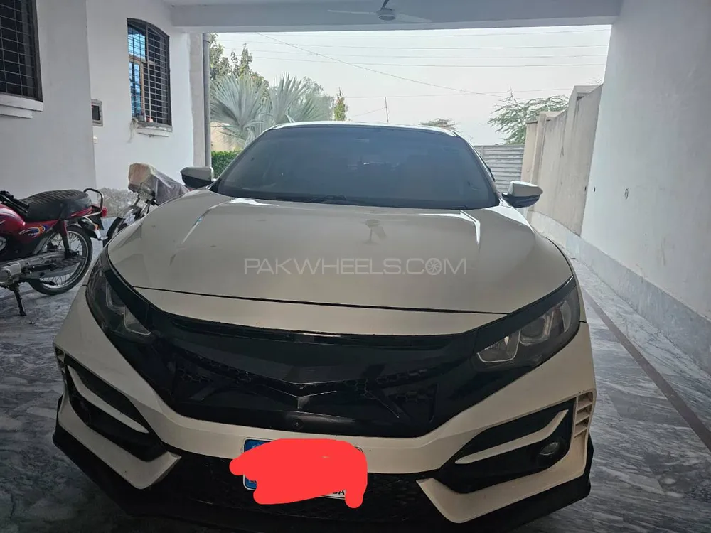 Honda Civic 2018 for Sale in Okara Image-1