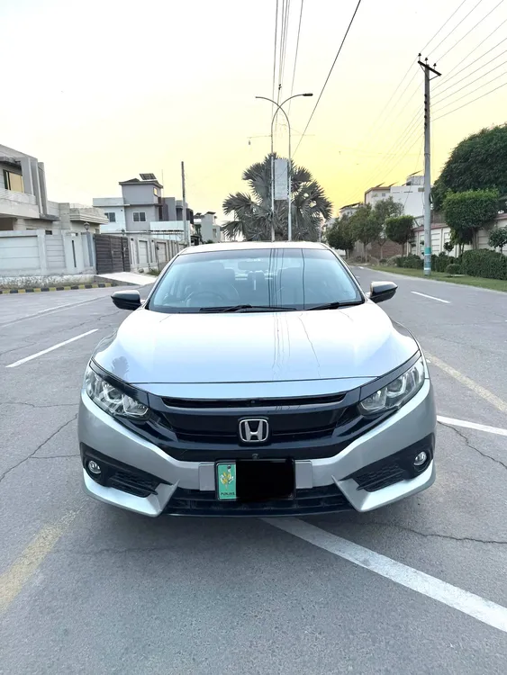 Honda Civic 2016 for Sale in Lahore Image-1