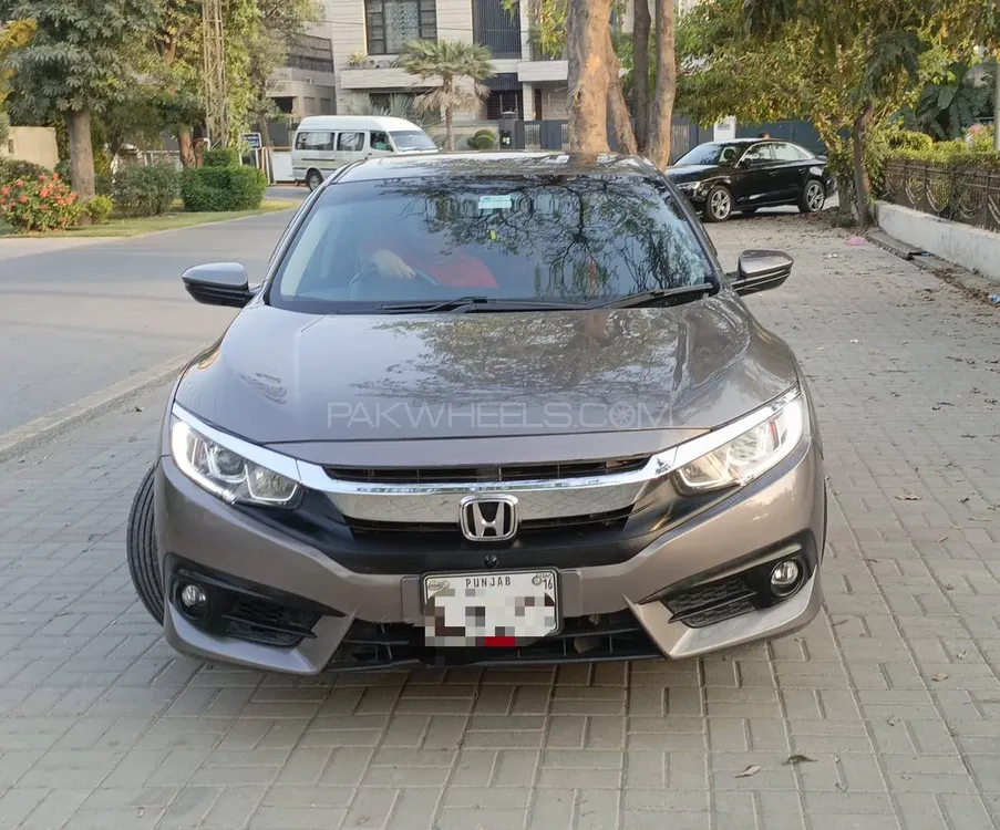 Honda Civic 2016 for Sale in Lahore Image-1