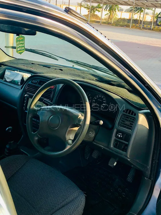 Suzuki Baleno 2002 for Sale in Rahim Yar Khan Image-1
