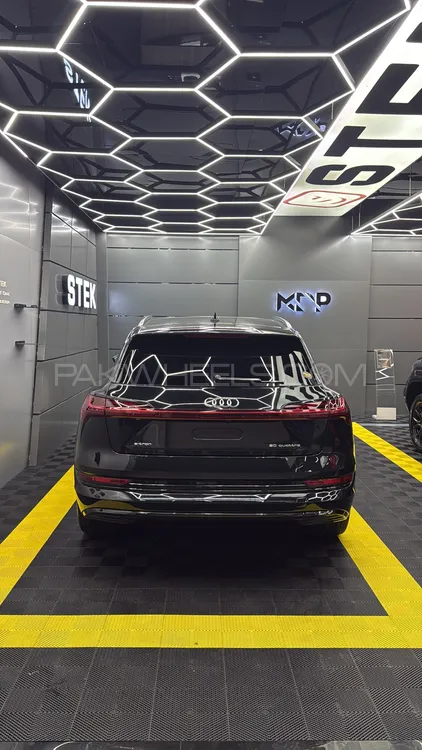 Audi e-tron 2020 for Sale in Karachi Image-1