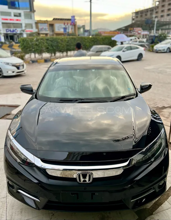 Honda Civic 2021 for Sale in Peshawar Image-1