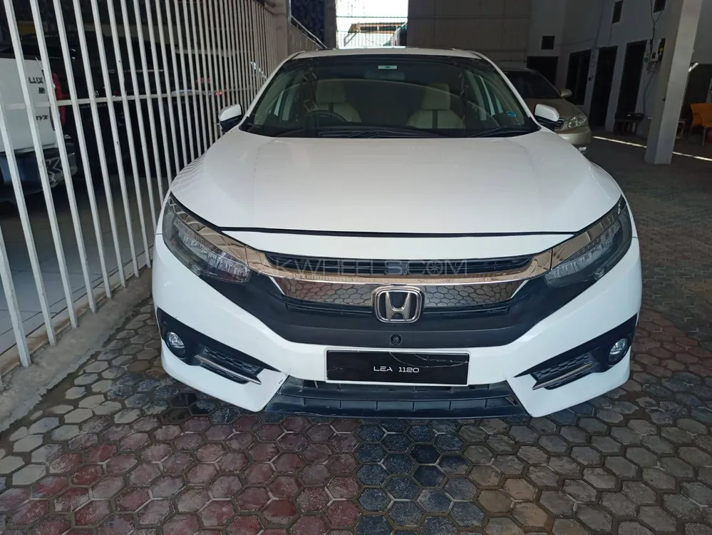 ہونڈا سوک 2020 for Sale in پشاور Image-1