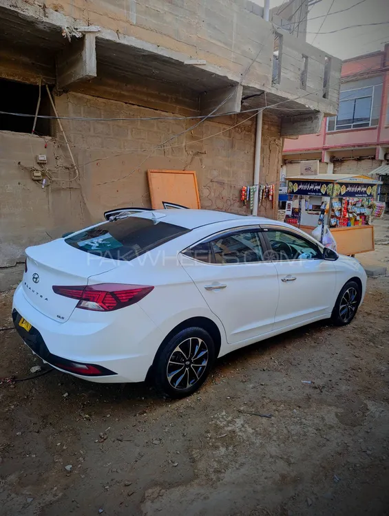 Hyundai Elantra 2022 for Sale in Karachi Image-1