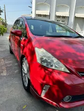 Toyota Prius Alpha G Touring 2012 for Sale