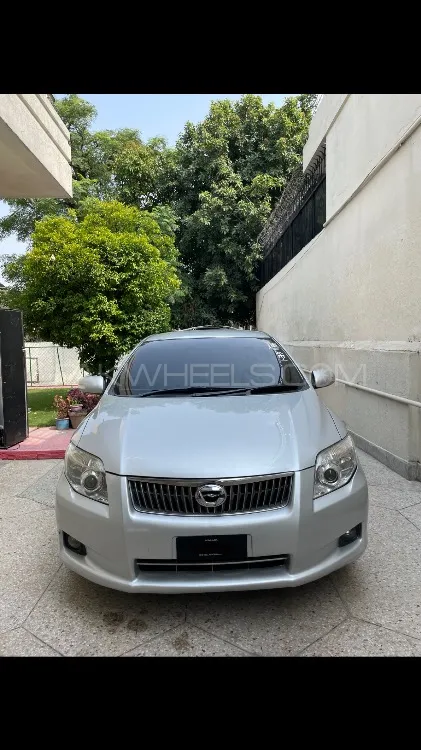 Toyota Corolla Axio 2007 for Sale in Islamabad Image-1