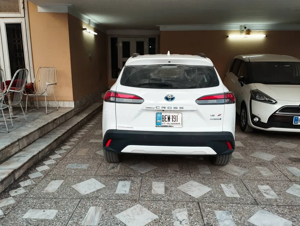 Toyota Corolla Cross 2024 for Sale in Peshawar Image-1