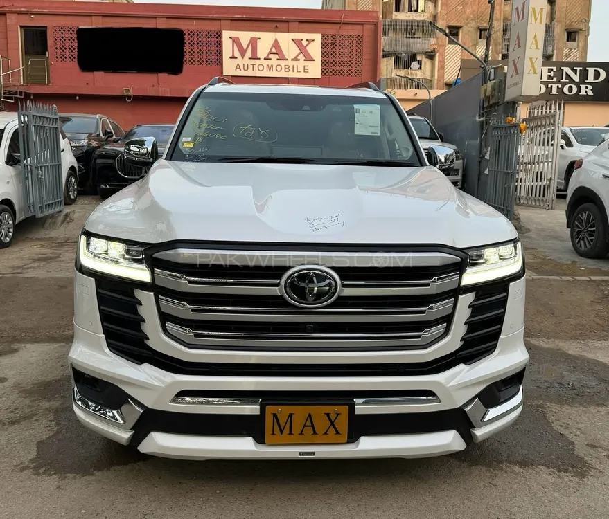 Toyota Land Cruiser 2023 for Sale in Karachi Image-1